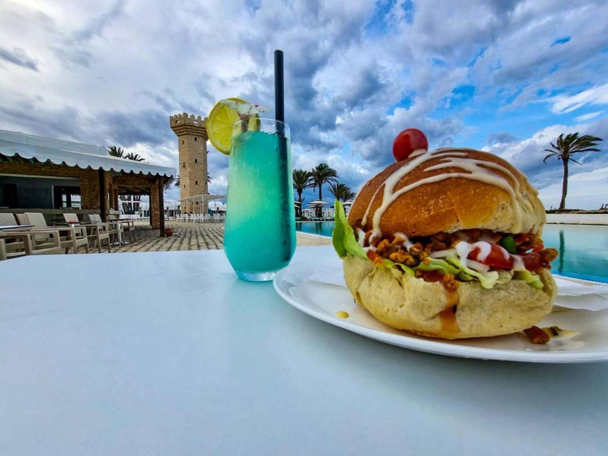 Отель Monarque Club Rivage - Vv Монастир Экстерьер фото